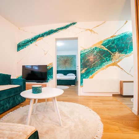 Apartment Vila Idila 图兹拉 外观 照片