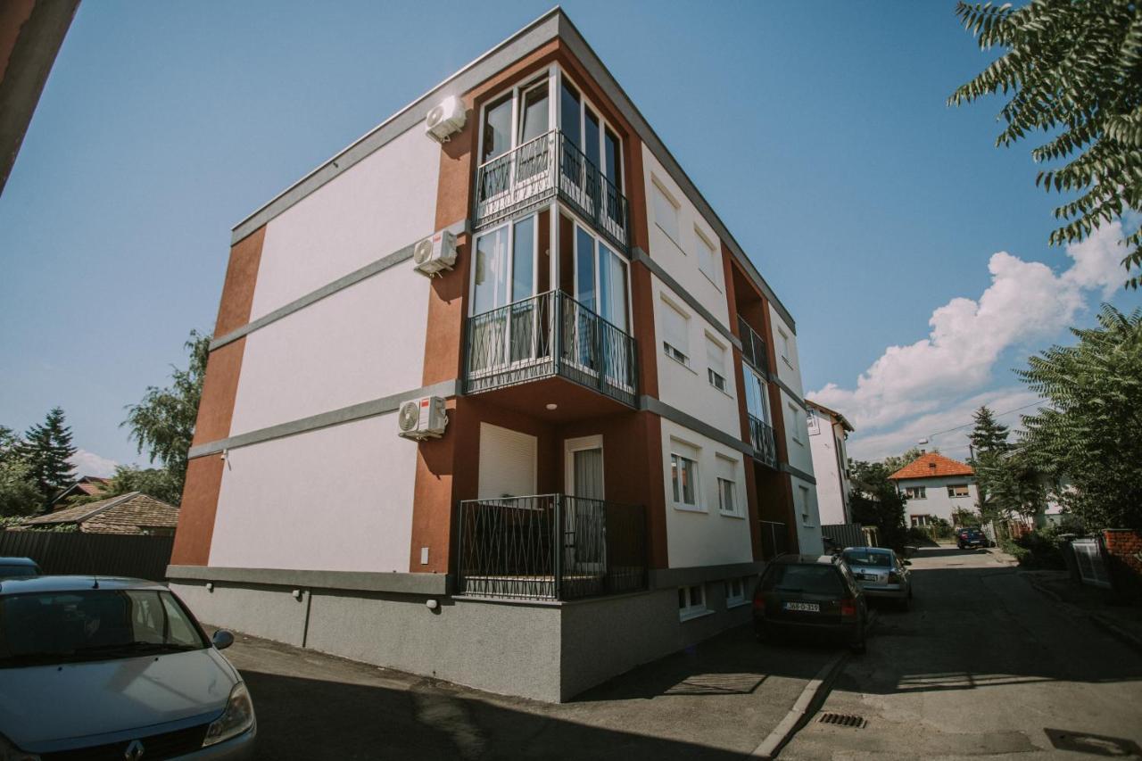 Apartment Vila Idila 图兹拉 外观 照片
