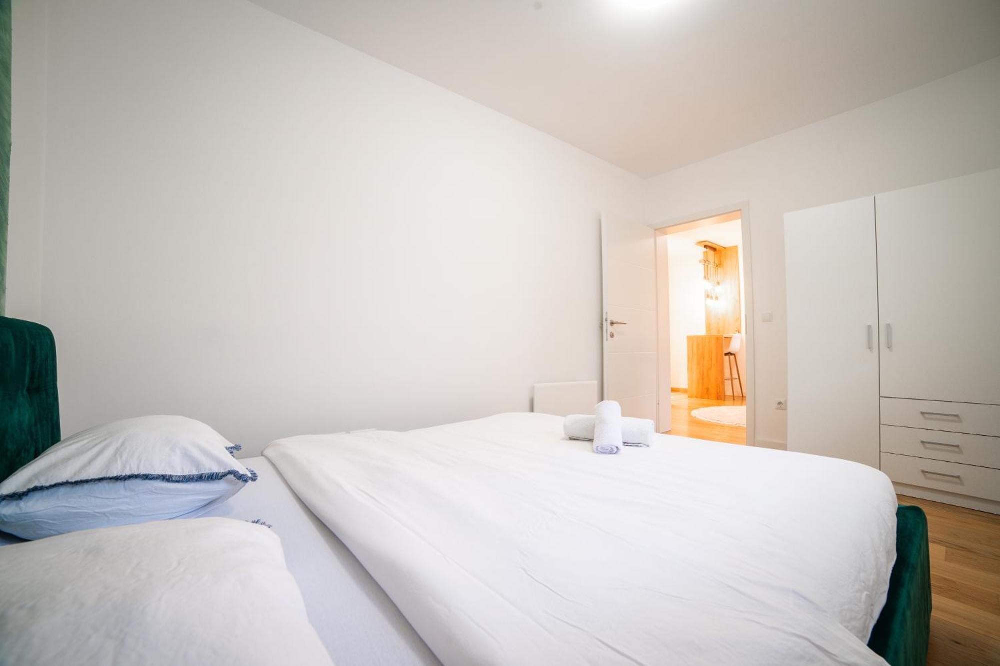 Apartment Vila Idila 图兹拉 外观 照片