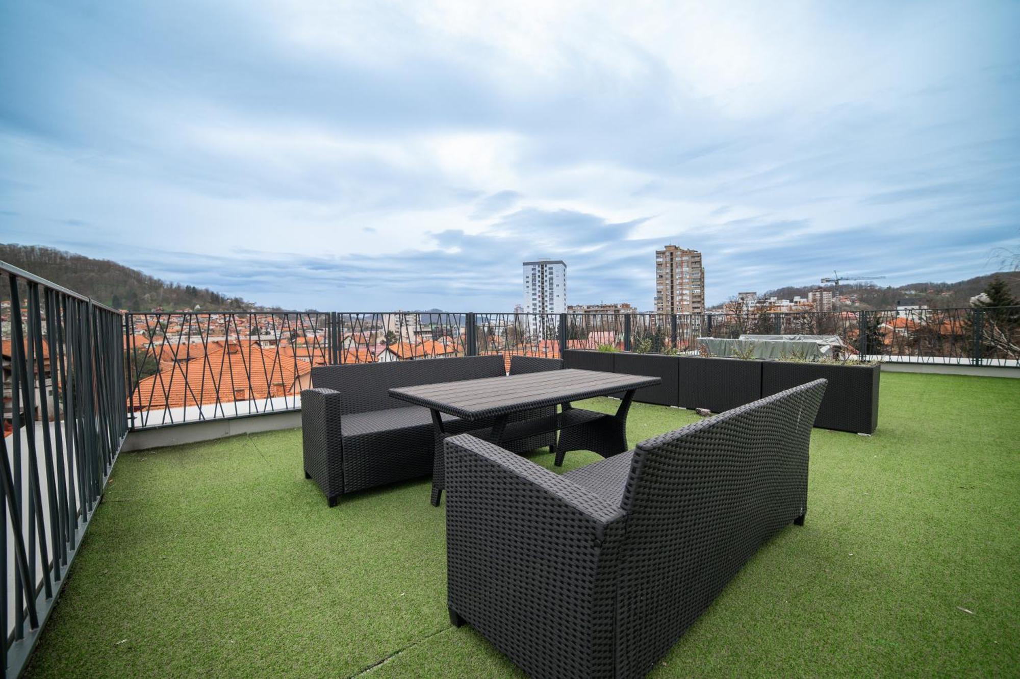 Apartment Vila Idila 图兹拉 外观 照片