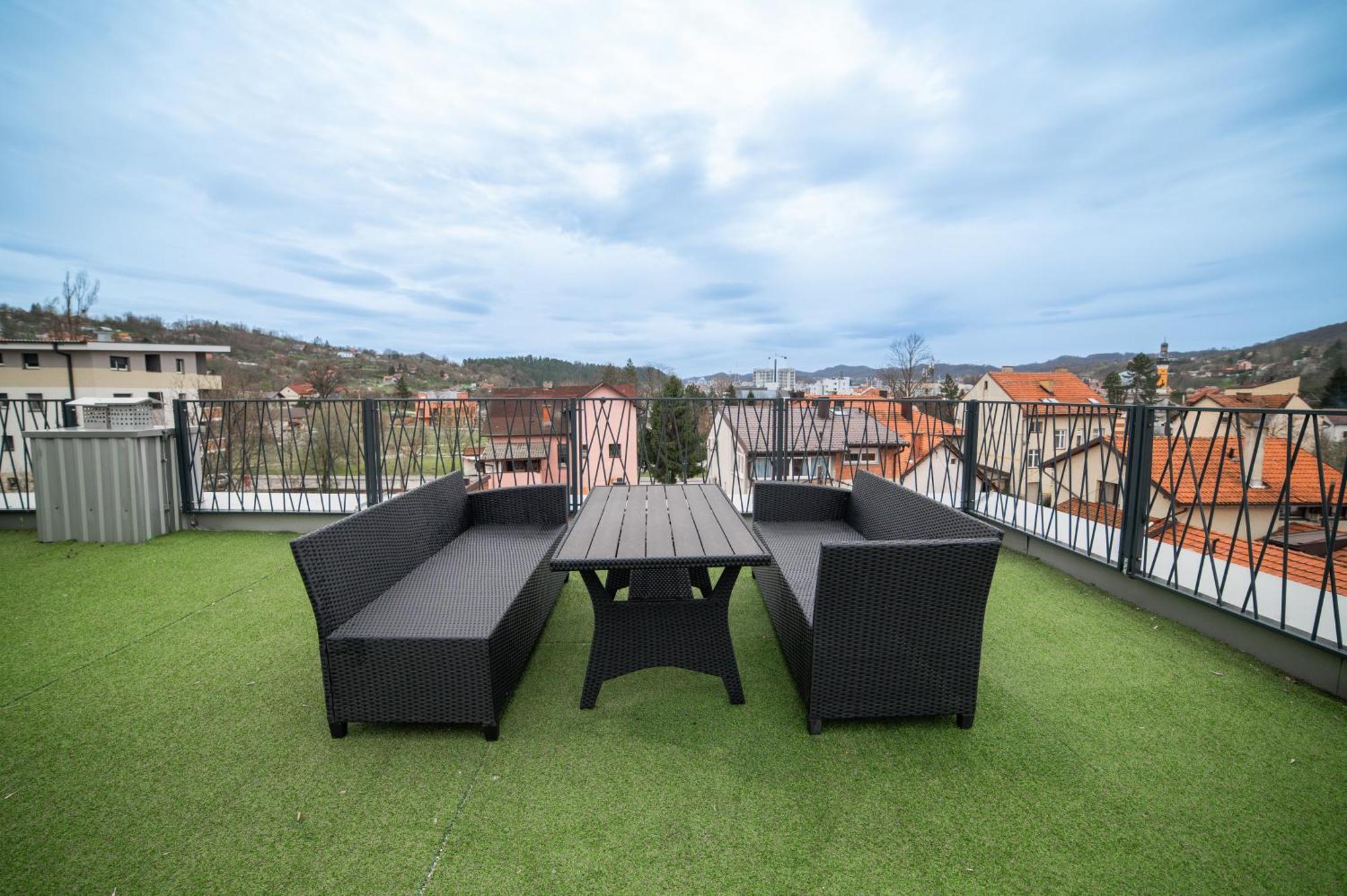 Apartment Vila Idila 图兹拉 外观 照片
